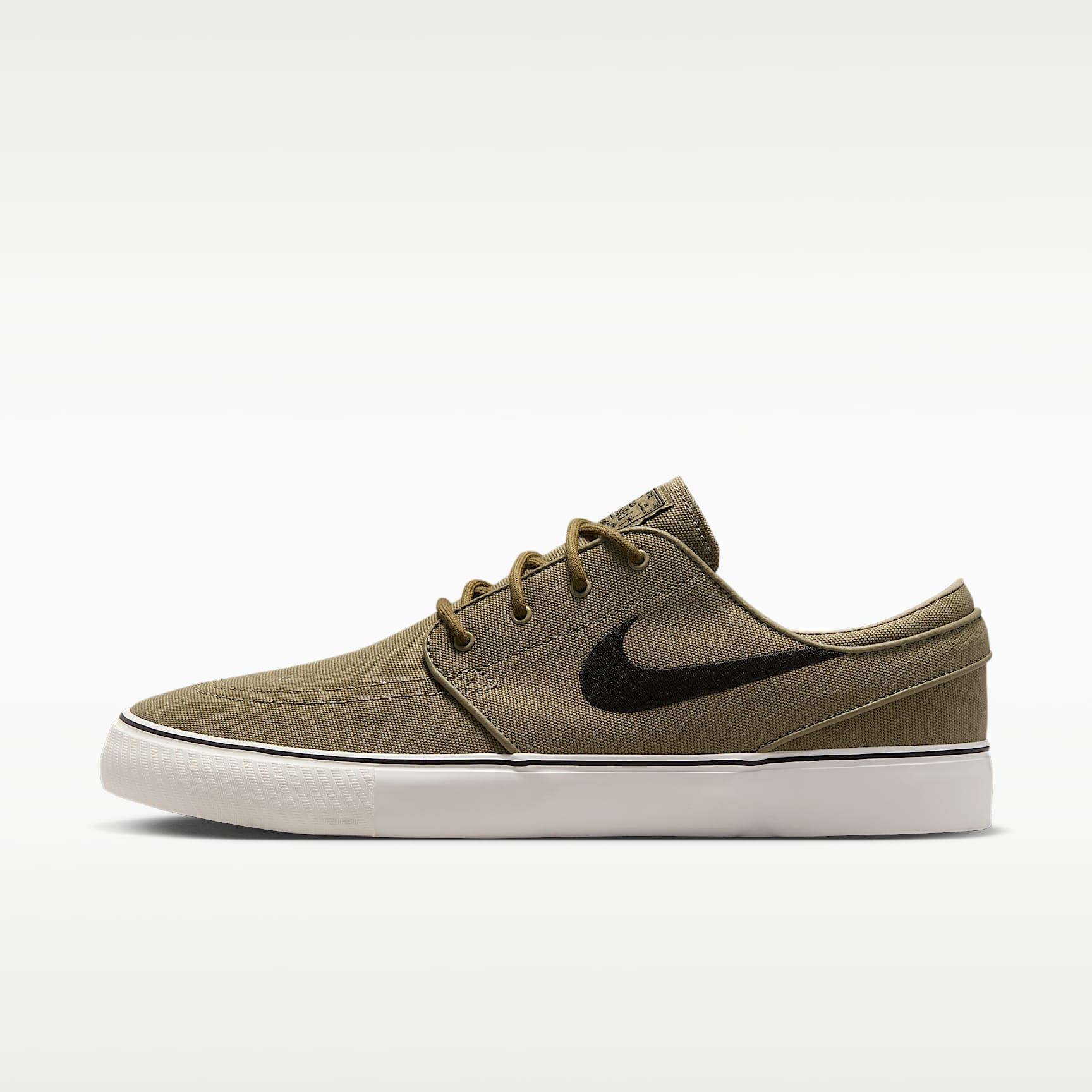 Nike SB Zoom Janoski OG+ Canvas Skate Shoes. Nike JP